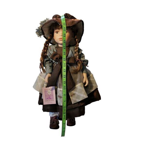 Porcelain Doll  - Picture 13 of 14